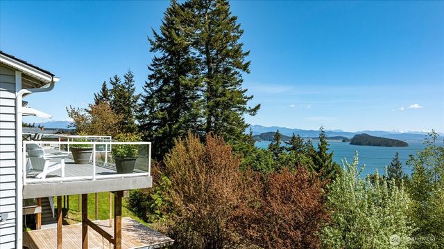 4444 Norris Lane, Oak Harbor, WA 98277