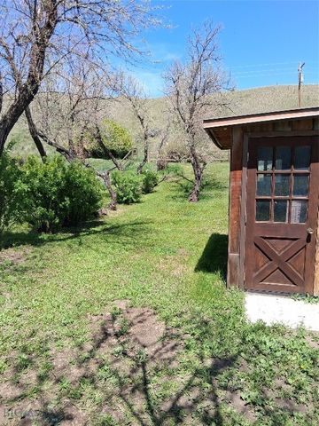 967 Mt Highway 2 W, Whitehall, MT 59759