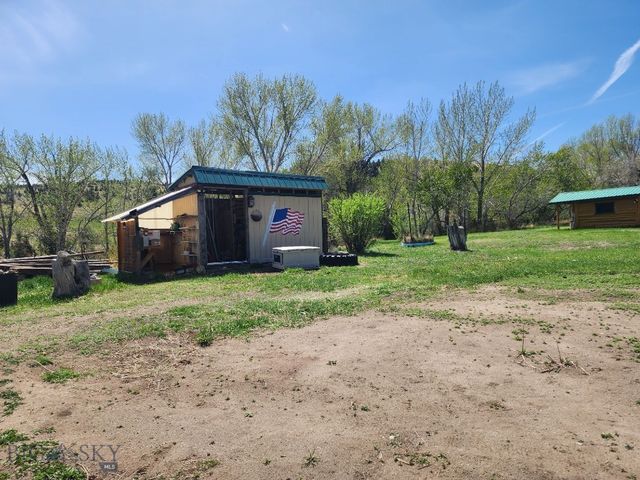 967 Mt Highway 2 W, Whitehall, MT 59759