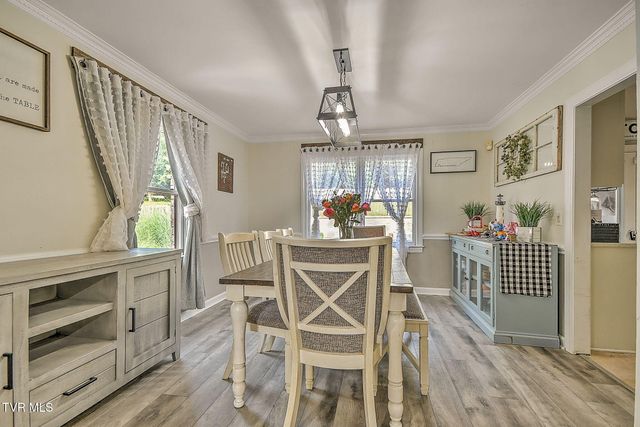 818 Lizabeth Drive, Johnson City, TN 37604