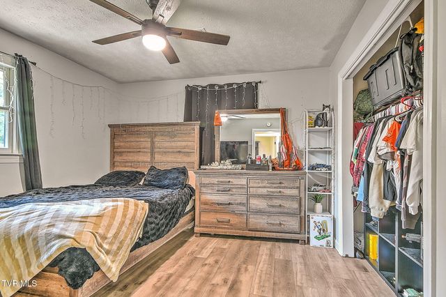 818 Lizabeth Drive, Johnson City, TN 37604