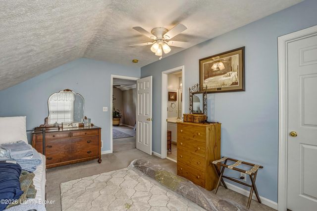11804 Wetherby Ave, Louisville, KY 40243