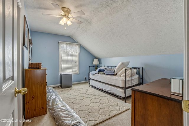11804 Wetherby Ave, Louisville, KY 40243