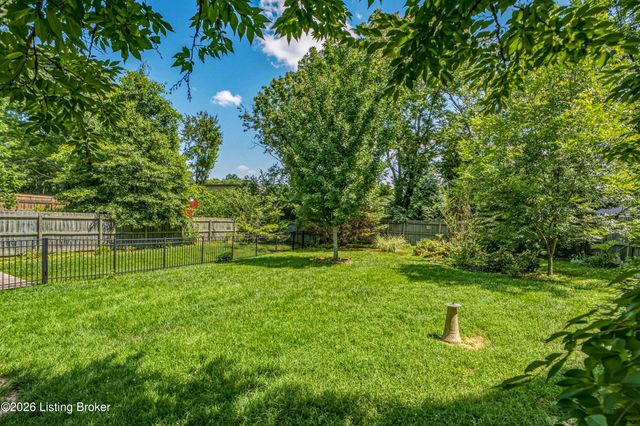 11804 Wetherby Ave, Louisville, KY 40243