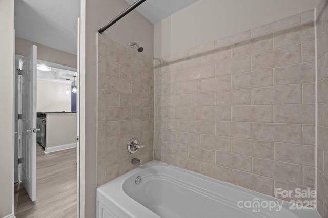 300 W Fifth Street 227, Charlotte, NC 28202