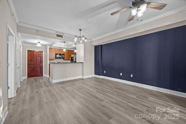 300 W Fifth Street 227, Charlotte, NC 28202