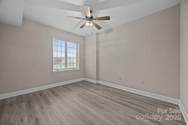 300 W Fifth Street 227, Charlotte, NC 28202