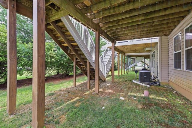 1111 Sparrow Way, Macungie Boro, PA 18031