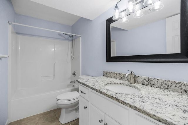 2105 Alder Street, Leavenworth, KS 66048