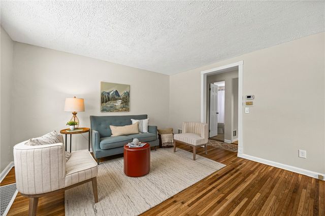 126 Marwood Road, Greece, NY 14616