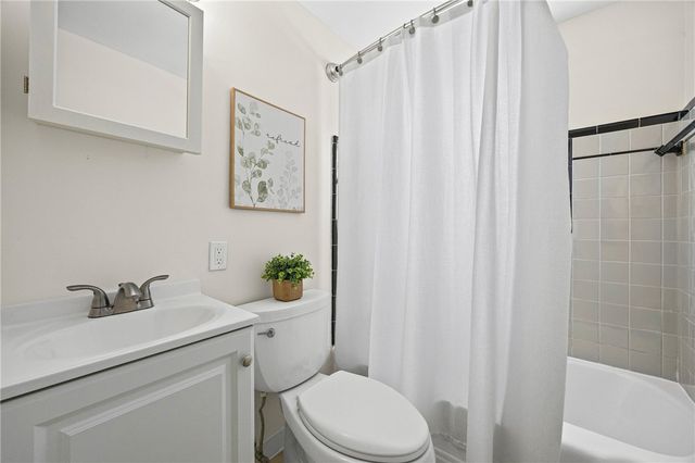 126 Marwood Road, Greece, NY 14616