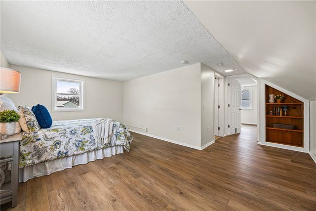 126 Marwood Road, Greece, NY 14616