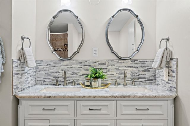 126 Marwood Road, Greece, NY 14616