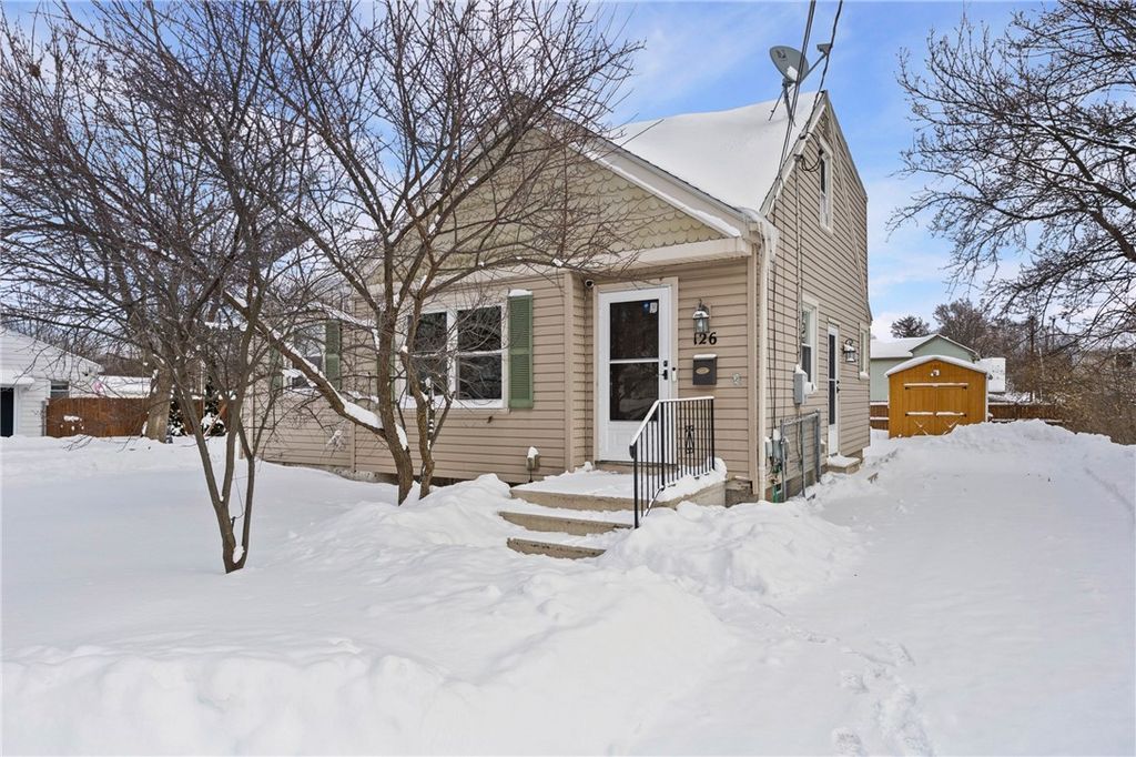 126 Marwood Road, Greece, NY 14616