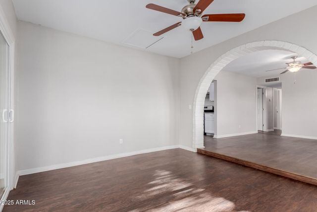 8104 E JACOB Avenue, Mesa, AZ 85209