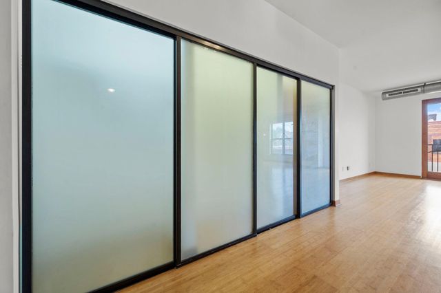 15 E Franklin Avenue 210, Minneapolis, MN 55404