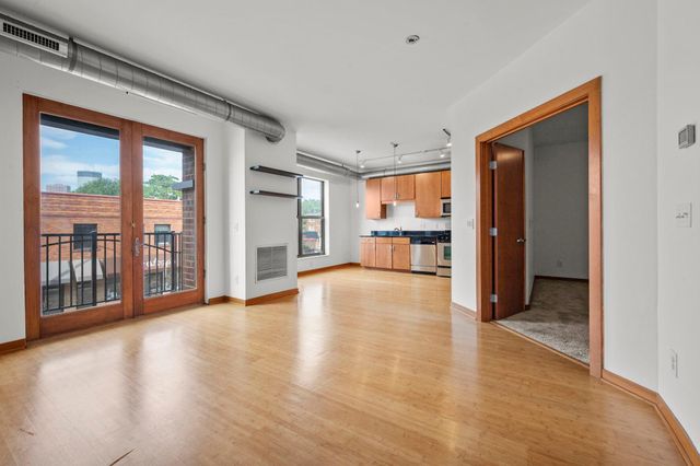 15 E Franklin Avenue 210, Minneapolis, MN 55404