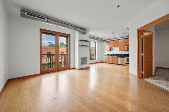 15 E Franklin Avenue 210, Minneapolis, MN 55404