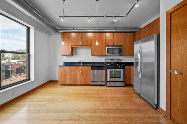 15 E Franklin Avenue 210, Minneapolis, MN 55404