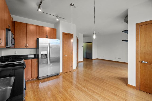 15 E Franklin Avenue 210, Minneapolis, MN 55404