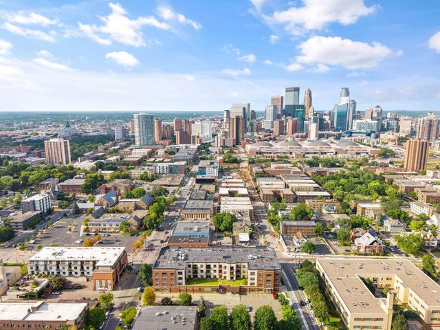 15 E Franklin Avenue 210, Minneapolis, MN 55404