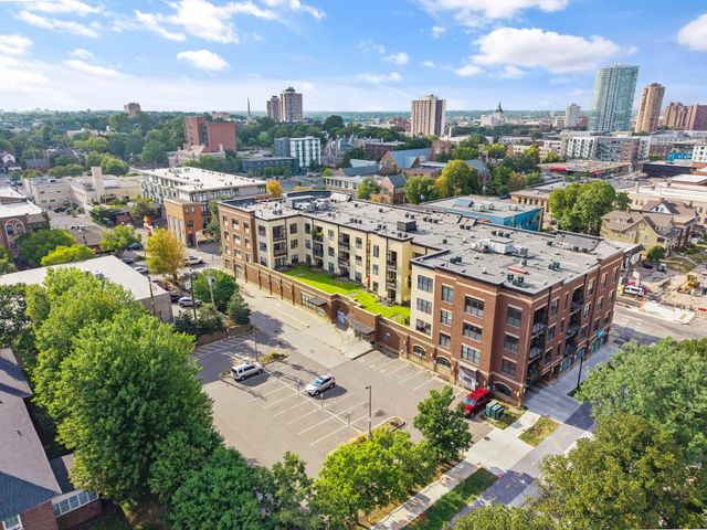15 E Franklin Avenue 210, Minneapolis, MN 55404