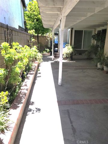 19663 Bruces Place, Canyon Country, CA 91351