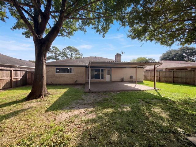 4514 Arapajo Street, Pasadena, TX 77504