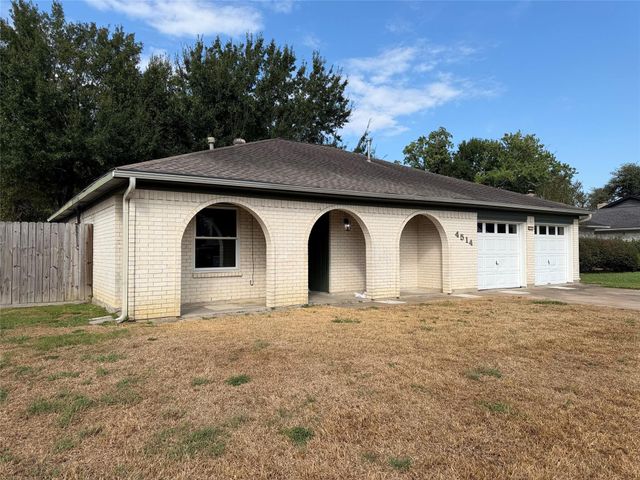4514 Arapajo Street, Pasadena, TX 77504