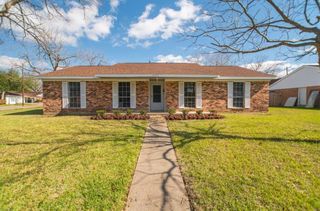 8503 Braes River Drive, Houston, TX 77074