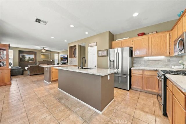 27447 Coyote Mesa, Corona, CA 92883