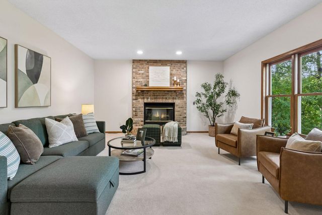 1191 Duckwood Trail, Eagan, MN 55123