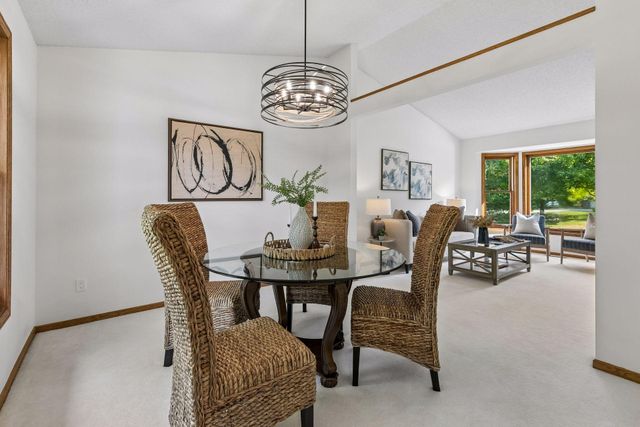 1191 Duckwood Trail, Eagan, MN 55123