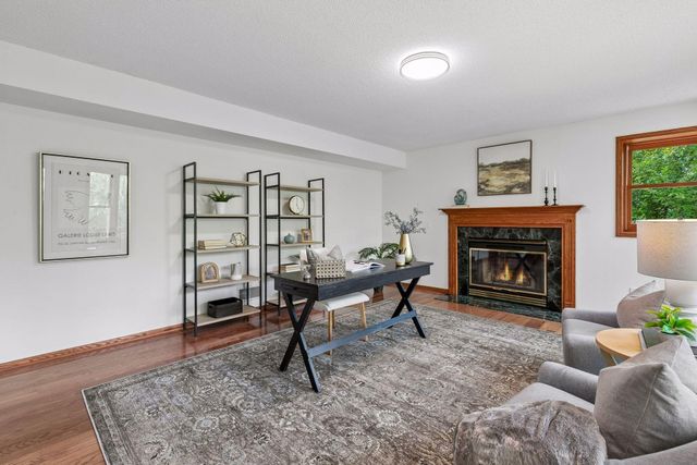 1191 Duckwood Trail, Eagan, MN 55123