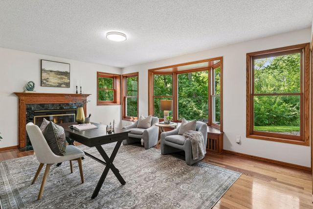 1191 Duckwood Trail, Eagan, MN 55123