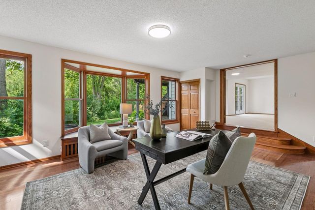 1191 Duckwood Trail, Eagan, MN 55123