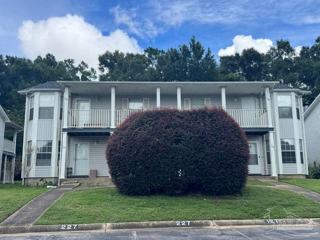 1500 Johnson Ave 128, Pensacola, FL 32514