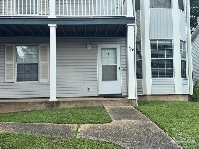 1500 Johnson Ave 128, Pensacola, FL 32514