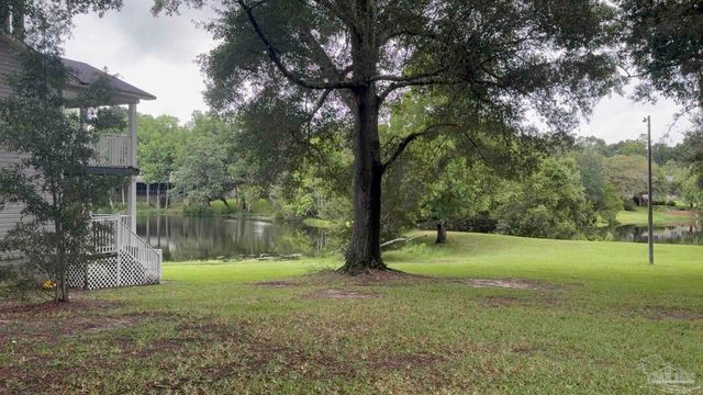 1500 Johnson Ave 128, Pensacola, FL 32514