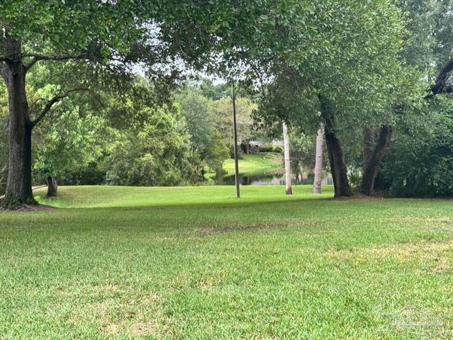 1500 Johnson Ave 128, Pensacola, FL 32514