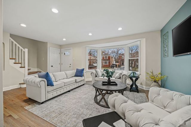 9908 S Maplewood Avenue, Chicago, IL 60655