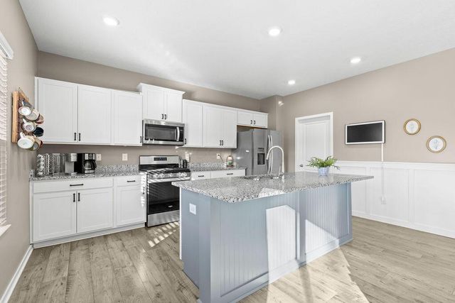 373 Kells Court W, Newark, OH 43055