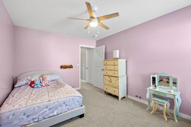 373 Kells Court W, Newark, OH 43055