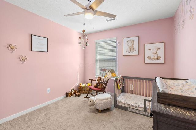 373 Kells Court W, Newark, OH 43055