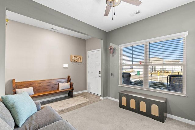 373 Kells Court W, Newark, OH 43055