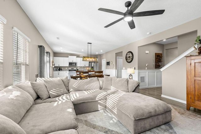 373 Kells Court W, Newark, OH 43055