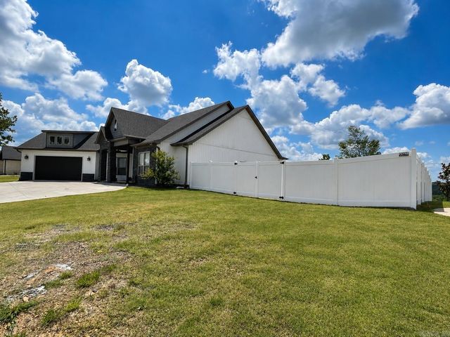 115 Crested Butte Road, Austin, AR 72007