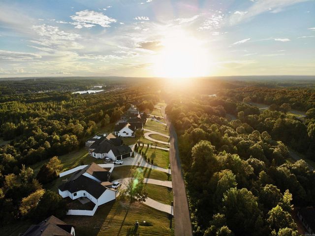 115 Crested Butte Road, Austin, AR 72007