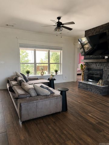 115 Crested Butte Road, Austin, AR 72007