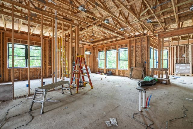 3931 Windfall Drive NW, Cedar Rapids, IA 52405